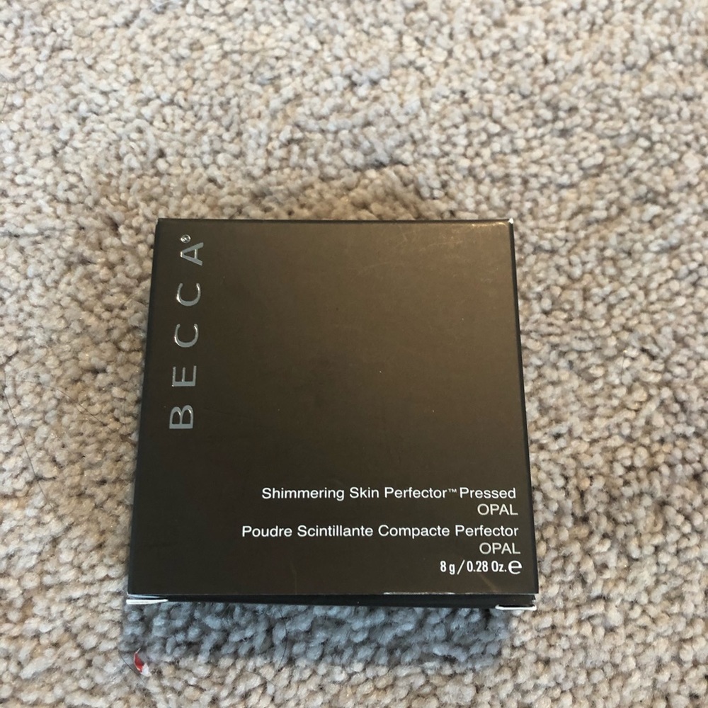 Becca opal highlight